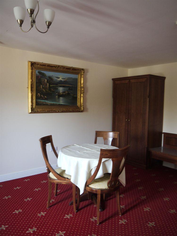 The Sharnbrook Hotel Exterior foto